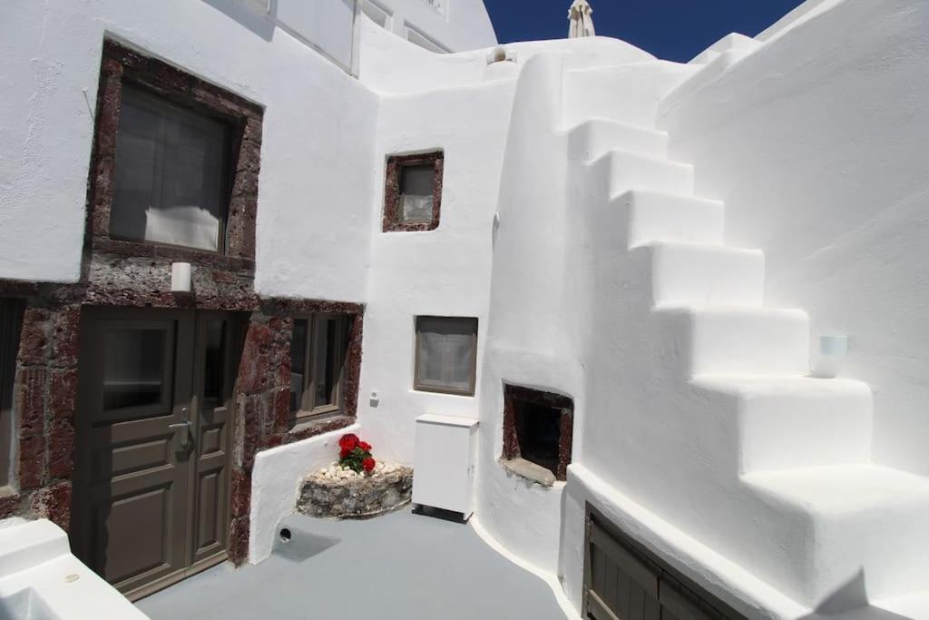 Astrea Suites "Ostria Cave Villa-Outdoor Jacuzzi" Ия Экстерьер фото